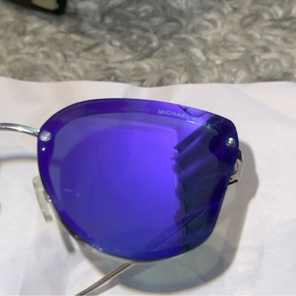 Michael Kors Sunglasses, SANIBEL MK2068 - Picture 13 of 14